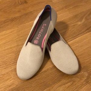 Rothy’s linen color loafer